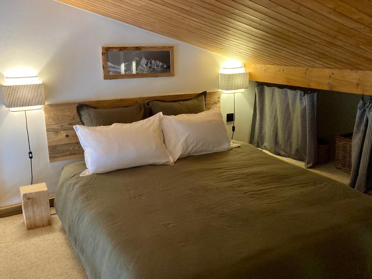 Appartement Ensoleille Aux Tines, Vue Massif Chamonix Luaran gambar
