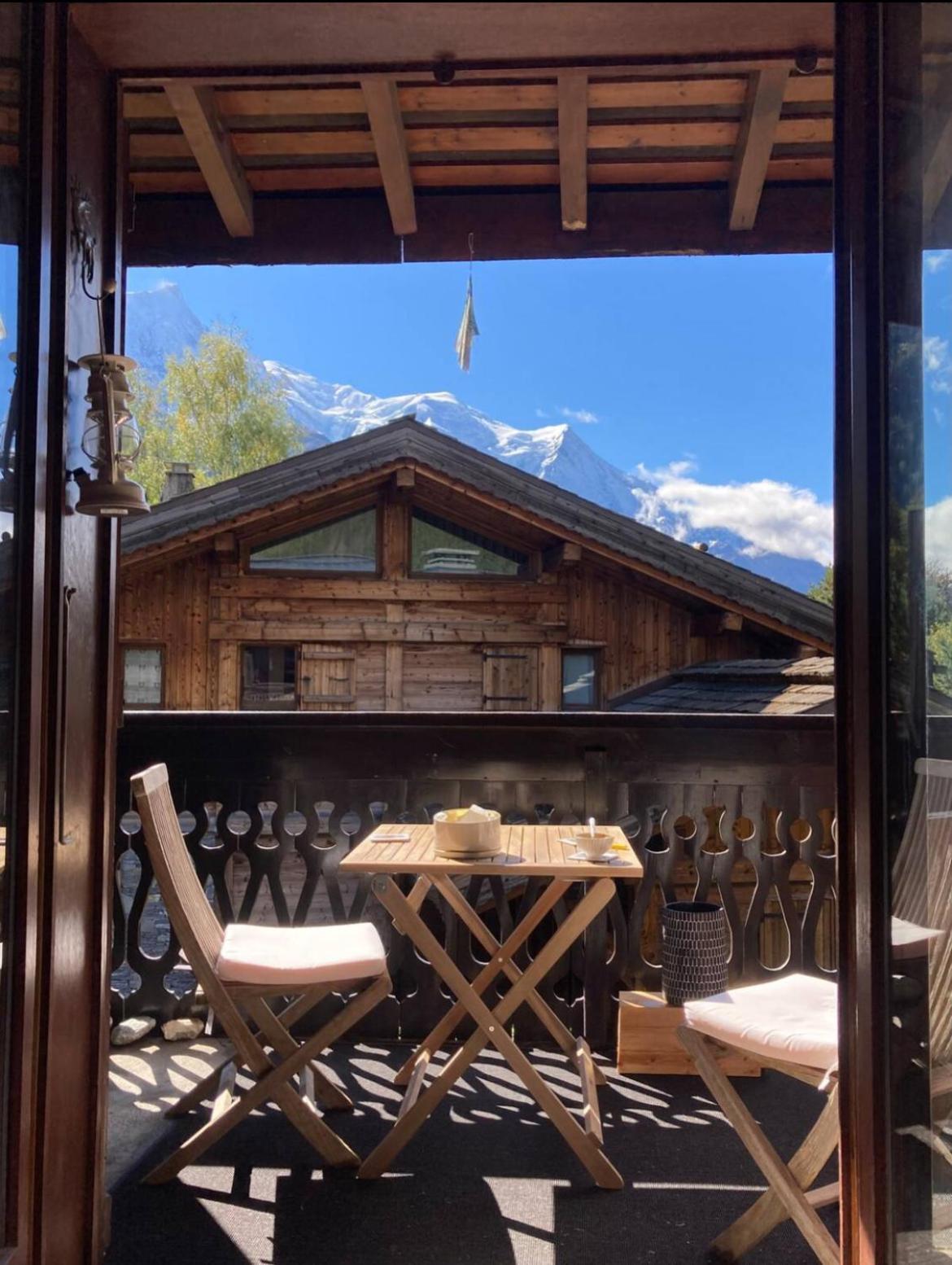 Appartement Ensoleille Aux Tines, Vue Massif Chamonix Luaran gambar